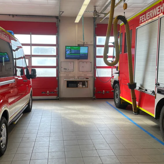 Fahrzeughalle.jpg